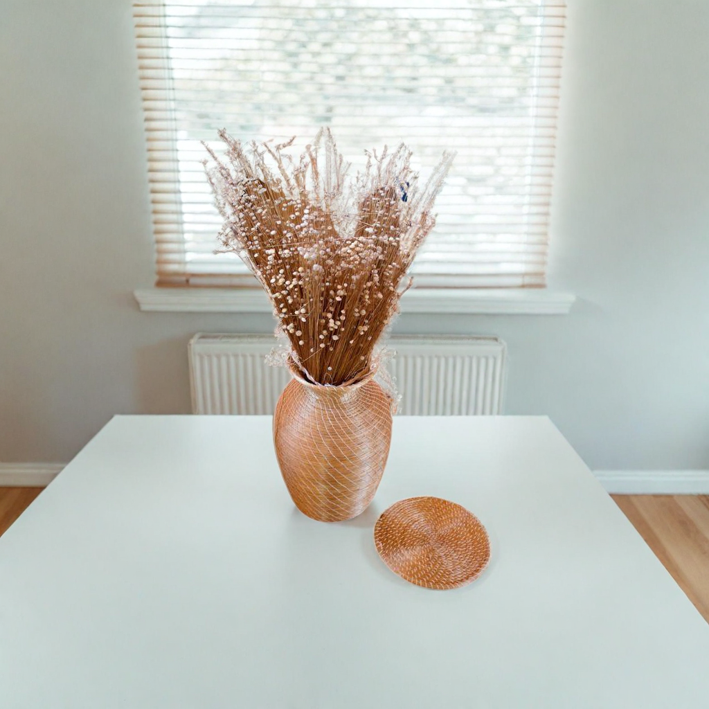 Handwoven Golden Grass Vase – Sustainable Brazilian Home Décor