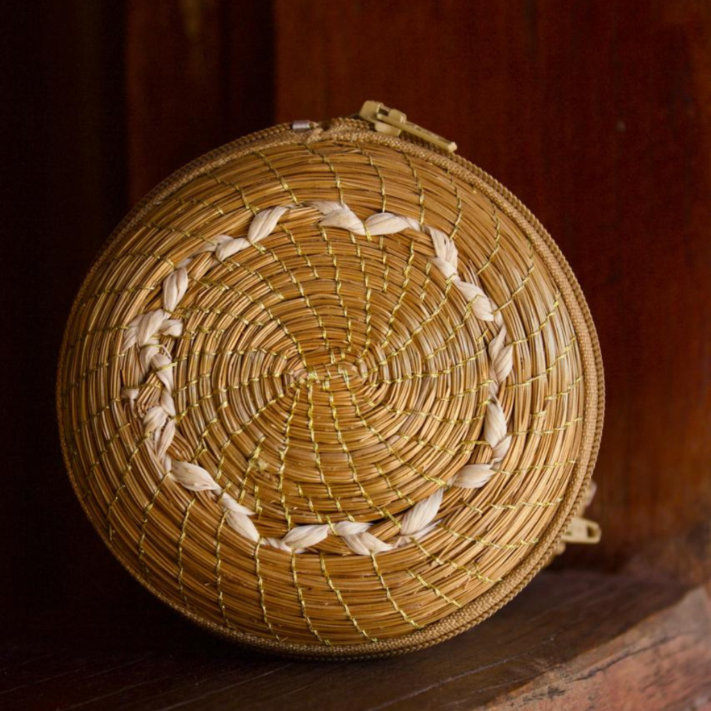 Handwoven Golden Mosaic Bag made with sustainable Brazilian Golden Grass, crafted by local artisans